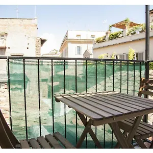 https://monterone-apartments-studio-10.it-romehotels.com